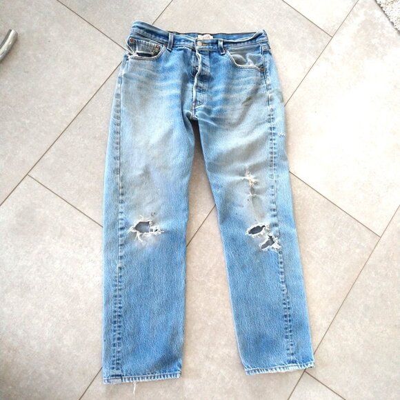 Men's used Levi's 501 'Shrink to Fit' button fly - 36 x 34 (34 x 31) - Picture 1 of 4